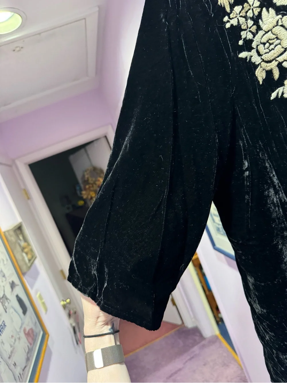 NWT!! Johnny Was Size L Embroidered Velvet Tunic Top - Black with Gold Floral - Picture 6 of 9